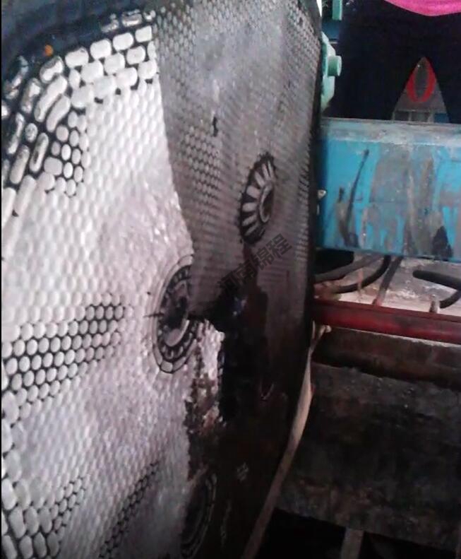 市政污泥脫水應(yīng)用案例(圖3) 市政污泥脫水應(yīng)用案例(圖3)